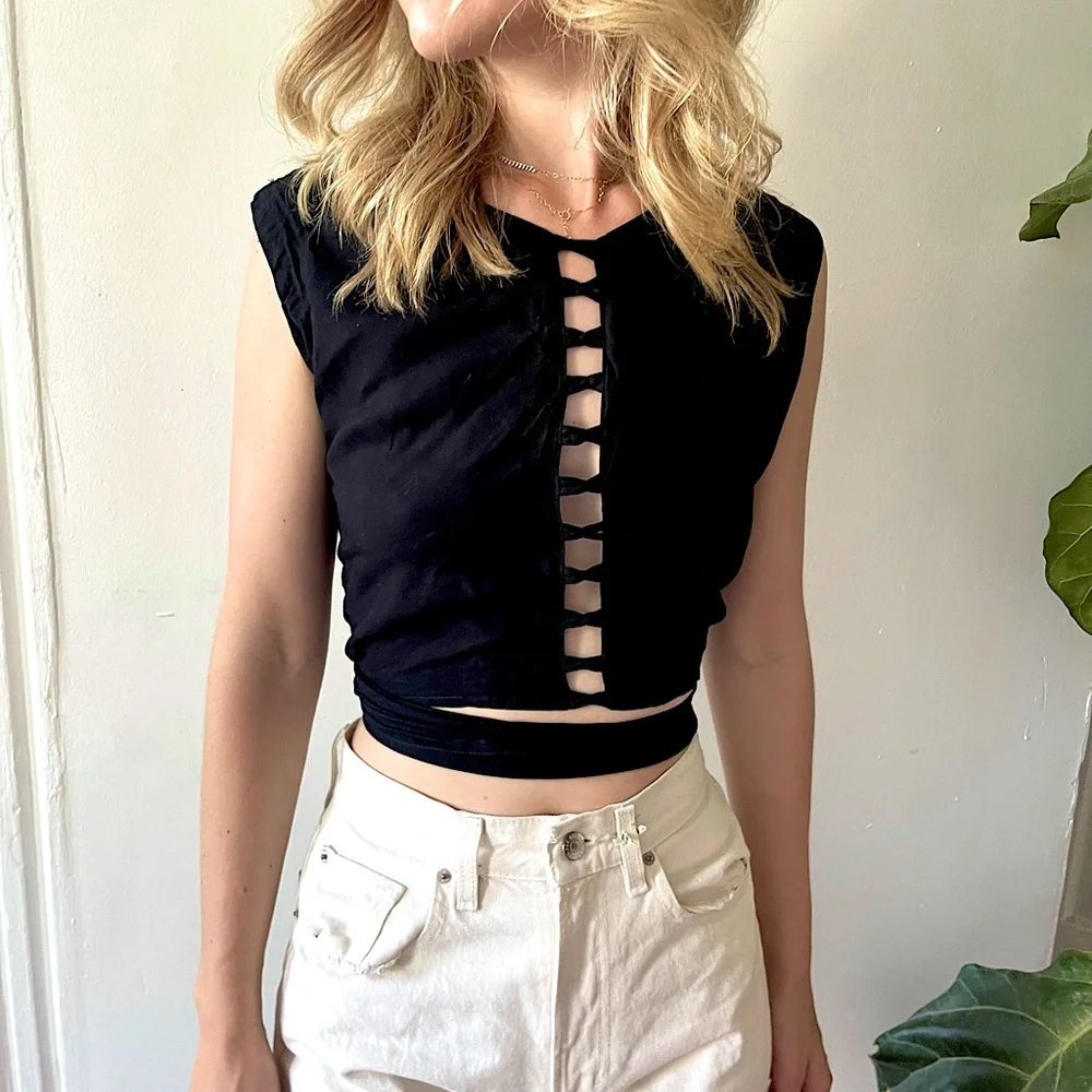 Vintage Reversible Black Wrap Crop Top - Picture 6 of 11